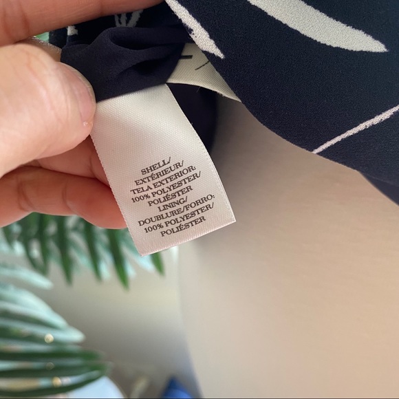 Ann Taylor leaf printed top - Picture 5 of 6